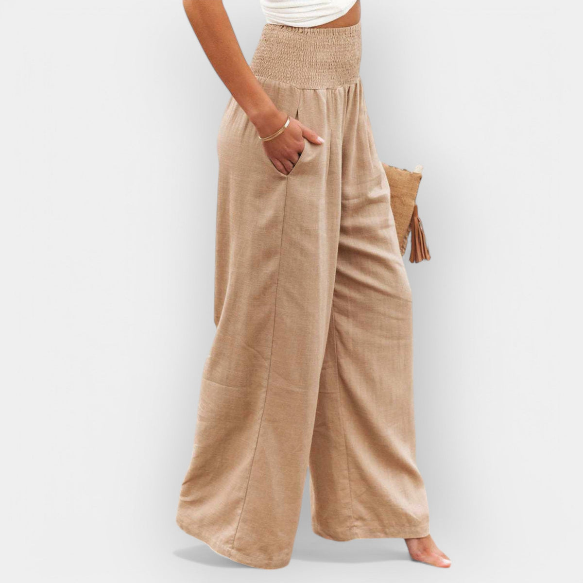 Pantaloni Largi și Confortabili