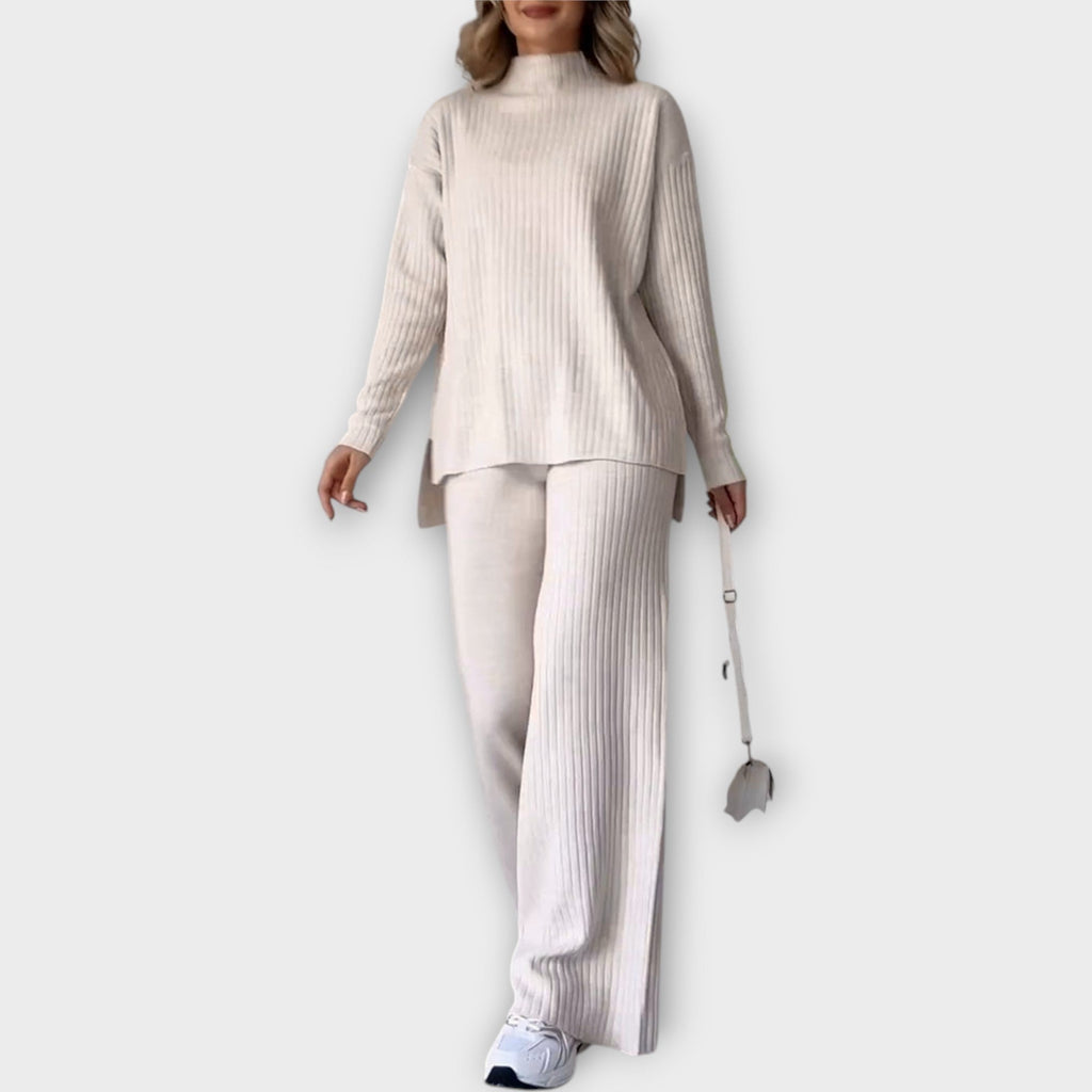 Set Tricotat cu Croială Confortabilă