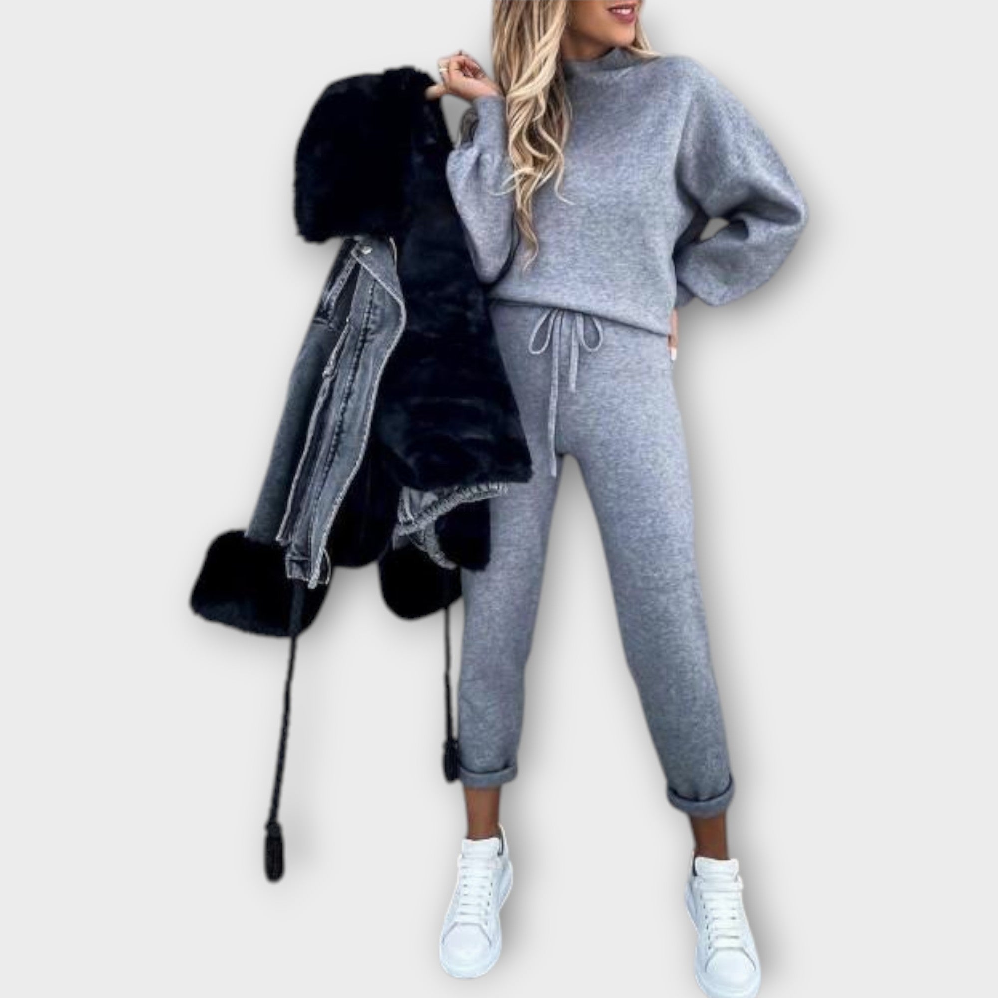 Set cu Aplicare Confortabilă și Eleganță Timeless