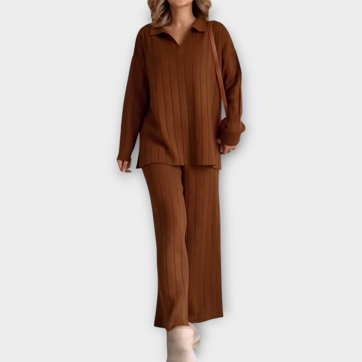 Set cu Linia Relaxată și Stil Minimal