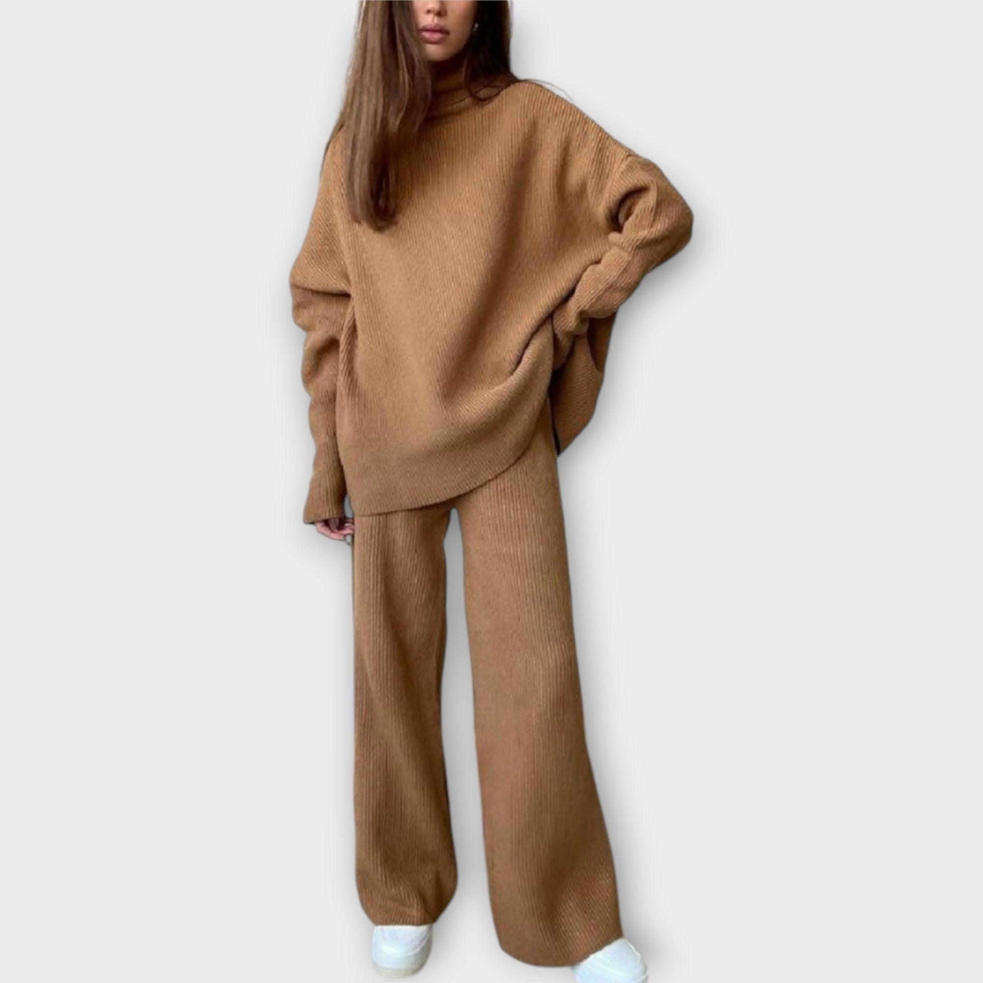 Set Tricotat cu Croială Relaxată și Design Minimalist