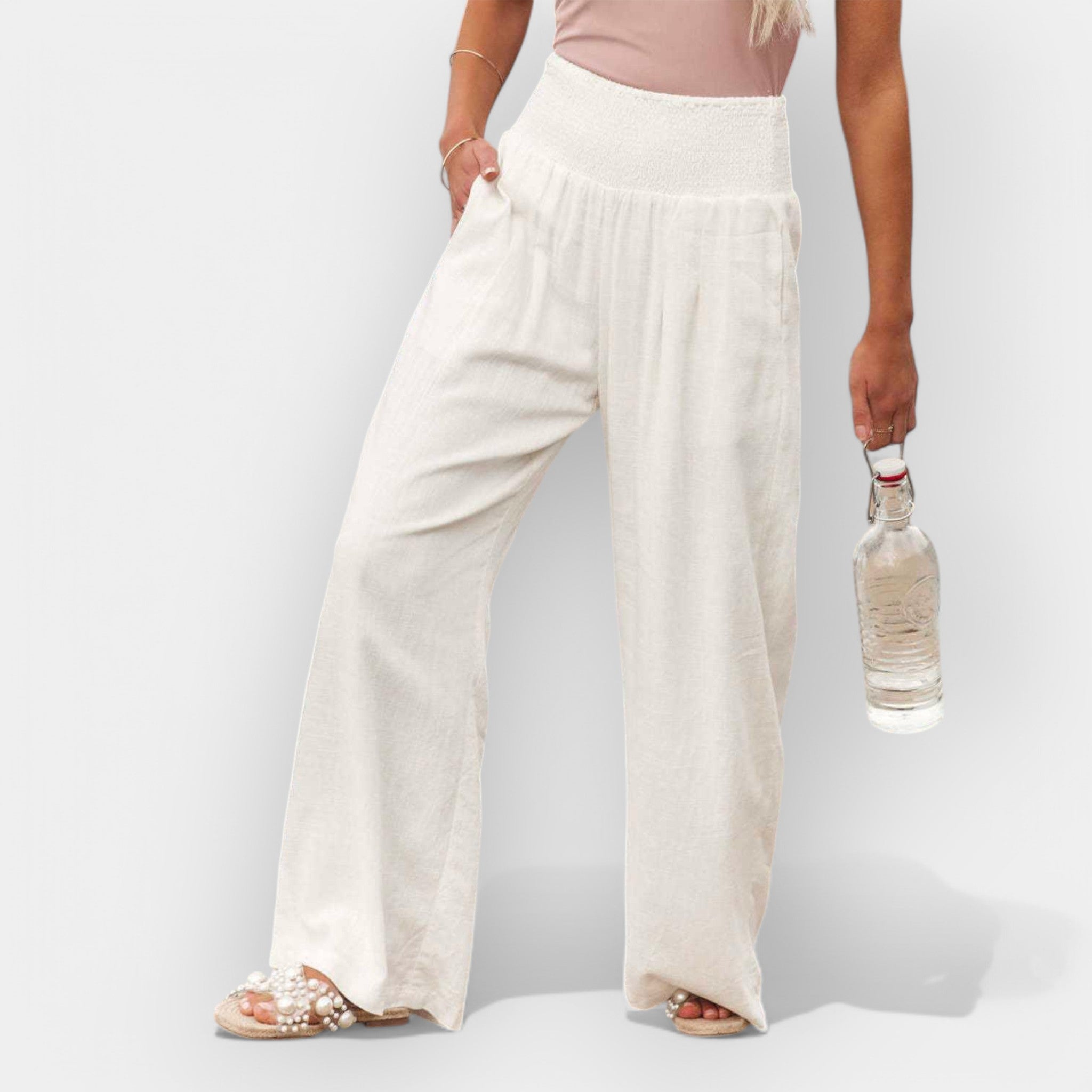 Pantaloni Largi și Confortabili